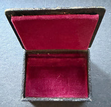 Load image into Gallery viewer, 46307570