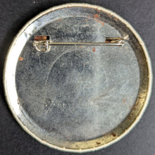 Load image into Gallery viewer, 1972 Canada USSR Summit Series Team Canada Pinback Hockey Vtg