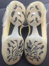 Load image into Gallery viewer, ANTA N2 Raptors Player Worn Used Size 15 Basketball Shoes Pro Grade Equipment