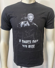 Load image into Gallery viewer, Norman Reedus Signed Daryl Dixon The Walking Dead Autographed T-Shirt TV JSA COA