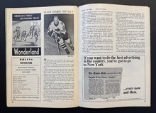 Load image into Gallery viewer, 1965 Boston Gardens Toronto Maple Leafs Boston Bruins NHL Hockey Program Hockey