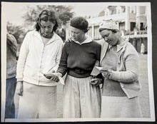 Load image into Gallery viewer, 1938 Patty Berg Type 1 Photo National Womens Golf Championship Westmoreland CC