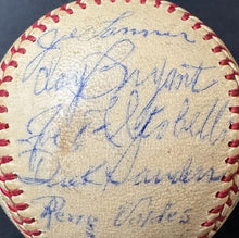 Load image into Gallery viewer, 1960 Montreal Royals International League Multi-Signed x22 Vintage Baseball