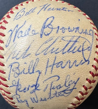 Load image into Gallery viewer, 1960 Montreal Royals International League Multi-Signed x22 Vintage Baseball