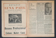 Load image into Gallery viewer, 1962 KO Mundial Spanish Boxing Magazine Emil Griffith Cover Complete Vintage