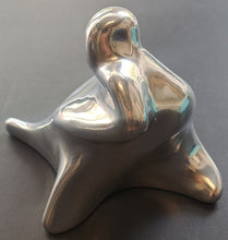 Load image into Gallery viewer, 1977-78 NHL NHLPA International Series Trophy Mike Walton Vancouver Canucks VTG