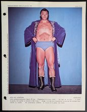 Load image into Gallery viewer, c1972 Lot of 22 Different Wrestling Photos Issued by Dimanche Vintage Sports
