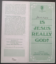 Load image into Gallery viewer, Muhammad Ali Signed Islamic Information Autographed Pamphlet JSA LOA Vtg Boxing