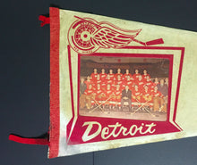 Load image into Gallery viewer, 1967 Detroit Red Wings NHL Team Photo Felt Pennant Vintage Hockey Henderson Howe