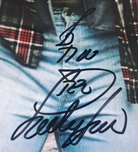 Load image into Gallery viewer, Lou Ferrigno Autographed 8" x 10" Photo Signed Vintage The Incredible Hulk JSA