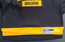 Load image into Gallery viewer, 2016/2017 Zdeno Chara Boston Bruins Alternate Reebok Replica Jersey NHL Large