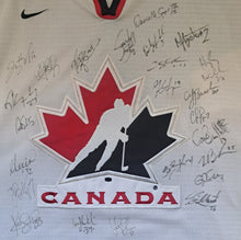 Load image into Gallery viewer, 2002 Winter Olympics Canada Womens Hockey Team Signed Autographed Jersey LOA