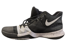 Load image into Gallery viewer, Game Used Lorenzo Brown Nike Shoes NBA Basketball Toronto Raptors VTG