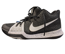 Load image into Gallery viewer, Game Used Lorenzo Brown Nike Shoes NBA Basketball Toronto Raptors VTG