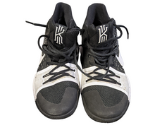 Load image into Gallery viewer, Game Used Lorenzo Brown Nike Shoes NBA Basketball Toronto Raptors VTG