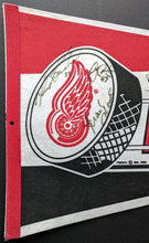 Load image into Gallery viewer, 1992/1993 Detroit Red Wings Team Autographed Signed Pennant Dino Ciccarelli NHL