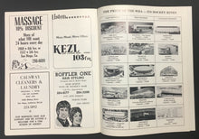 Load image into Gallery viewer, 1975 WHA Hockey Program Vintage San Diego Mariners vs Chicago Cougars