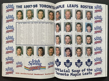 Load image into Gallery viewer, 1998 Maple Leaf Gardens Doug Weight Autographed NHL Program Edmonton Oilers