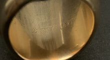 Load image into Gallery viewer, 1976 Bobby Hull Hockey WHA Jostens Salesman's Sample 10K Gold Championship Ring