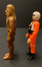Load image into Gallery viewer, 1977 Chewbacca + Luke Skywalker X-Wing Pilot Loose Star Wars Kenner Figurines