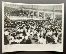 Load image into Gallery viewer, Vintage 1955 Boxing Wire Photo California Crowd Watches Rocky Marciano Training