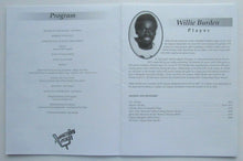 Load image into Gallery viewer, 2001 29th Canadian Football Hall Of Fame Induction Dinner Program Warren Moon