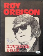Load image into Gallery viewer, 1977 Roy Orbison Signed Tour Program Vintage Rock & Roll Toronto Concert JSA