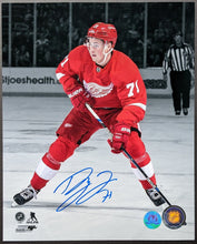 Load image into Gallery viewer, Dylan Larkin Signed Autographed Photo Detroit Red Wings NHL Hockey Hologram COA