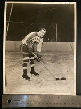 Load image into Gallery viewer, 1938 NHL Hockey Vintage Photo New York Americans Hall of Famer Nels Stewart LOA