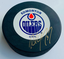 Load image into Gallery viewer, Paul Coffey Signed Edmonton Oilers NHL Hockey Puck Autographed Trench MFG