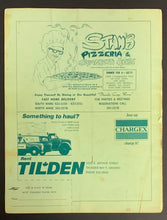 Load image into Gallery viewer, 1972 USHL Hockey Program Thunder Bay vs Sioux City Musketeers Vintage