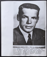 Load image into Gallery viewer, 1957 Howie Meeker Toronto Maple Leafs Wire Photo NHL Hockey Vintage HHOF