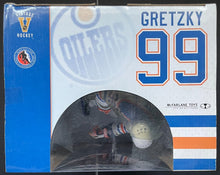 Load image into Gallery viewer, 2004 12" Wayne Gretzky McFarlane NHL Edmonton Oilers Figurine Action Figure NOS
