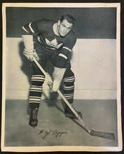 Load image into Gallery viewer, NHL Hockey Vintage Syl Apps Promo Photo for Quaker Oats Reprint Facsimile Auto