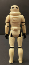 Load image into Gallery viewer, 1977 Stormtrooper Loose Star Wars Kenner Original Figurines Action Figure