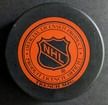 Load image into Gallery viewer, Brett Hull Signed NHL St Louis Blues Autographed Sports Hockey Puck Hall of Fame