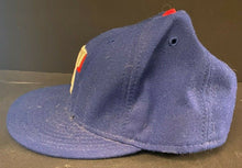 Load image into Gallery viewer, Texas Rangers Team Issue On-Field MLB Baseball Cap New Era 59Fifty Sz 7-5/8 New