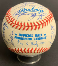 Load image into Gallery viewer, 1997 Atlanta Braves Team Signed Rawlings Baseball 23 Autos Maddux Smoltz JSA LOA