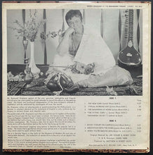 Load image into Gallery viewer, 1968 Rocky Graziano Champion Boxer LP Record Maharishi Yogurt Novelty
