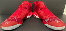 Load image into Gallery viewer, 2019 FIBA Canada Men's Basketball Team Signed Nike Hyperdunks Autographed LOA