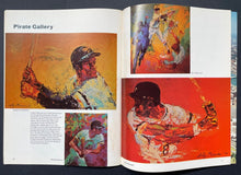 Load image into Gallery viewer, 1973 MLB Baseball Pittsburgh Pirates Official Yearbook Roberto Clemente Featured
