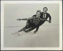 Load image into Gallery viewer, Original 1962 World Champion Figure Skaters Otto + Marie Jelinek Signed Photo