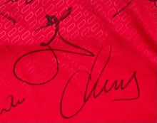 Load image into Gallery viewer, 2004-05 Premier League Liverpool Team Signed Autographed Soccer Jersey LOA