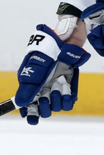 Load image into Gallery viewer, 2020 Nikita Kucherov Game Worn Bauer Hockey Gloves Photo Matched Tampa Bay NHL