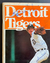 Load image into Gallery viewer, 1977 Toronto Blue Jays 1st Season MLB Program Toronto/ Detroit Team Signed Cover
