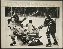 Load image into Gallery viewer, 1966 Vintage NHL Press Photo Toronto Maple Leafs HOFer's Howell Armstrong