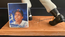Load image into Gallery viewer, Willie Mays Sports Impressions Figurine Famous Catch 4334/5000 Original Box/LOA