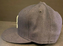 Load image into Gallery viewer, Atlanta Braves Team Issued MLB Baseball Cap Hat New Era 59Fifty Sz 7-1/2 New