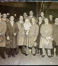 Load image into Gallery viewer, 1928 Type 1 Press Photo Montreal Canadiens Waiting To Board Train NHL Hockey
