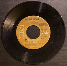 Load image into Gallery viewer, 1977 VTG Canadian Record Album Red White & Win for World Ice Hockey Championship